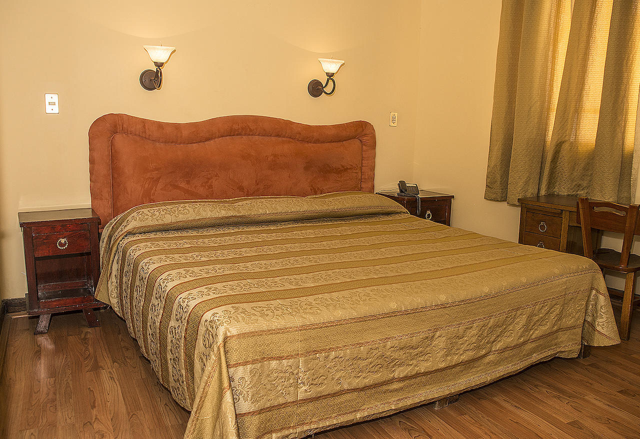 Hotel Roma Durango Quarto foto